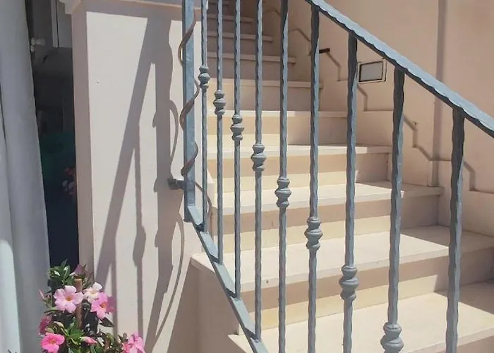 Isola's アパート プーラ